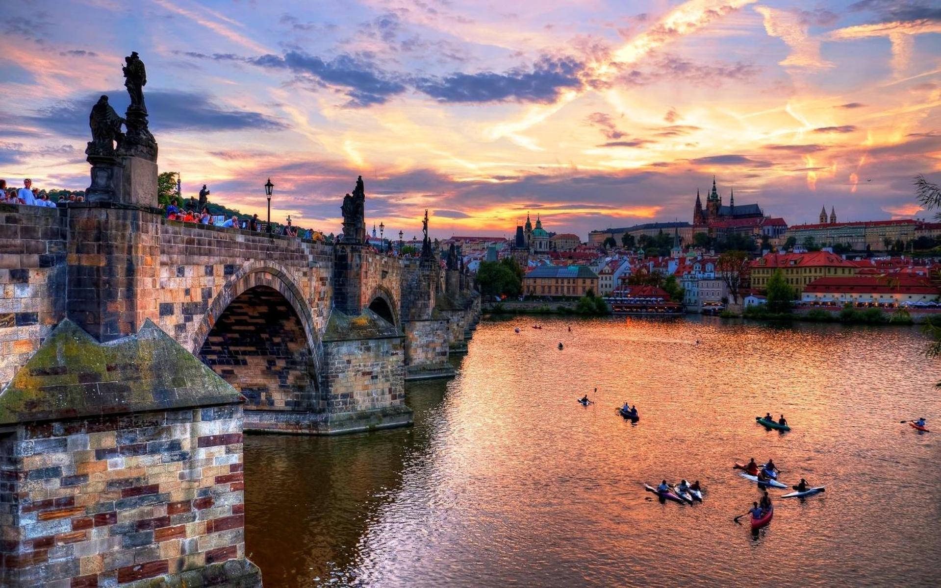Grand Luxury Gold Praga