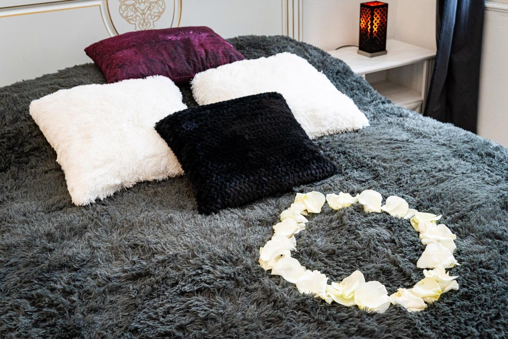 Grand Luxury Gold * Praga